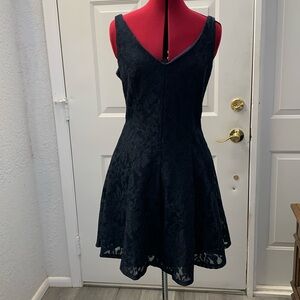 Prosecco Dress size 6 floral lace overlay dark navy fit & flare